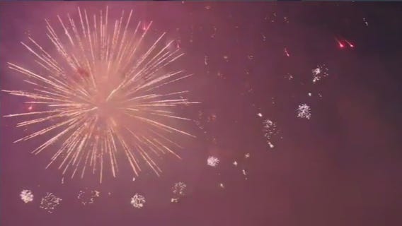Macy's 4th of July Fireworks: New colors and effects