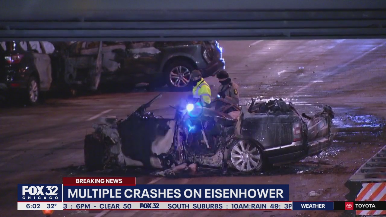 At least 4 killed in two separate crashes overnight on the Eisenhower Expressway