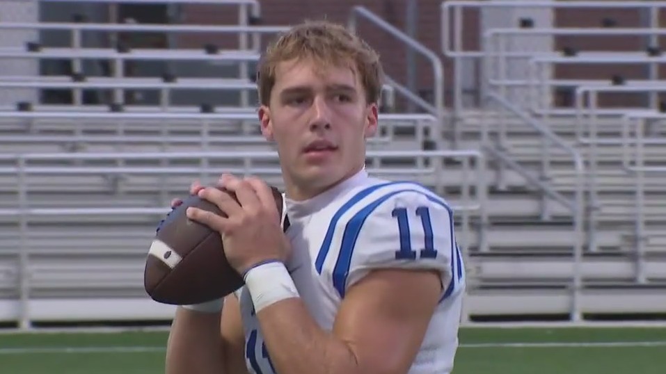 High school quarterback joins exclusive club in Florida