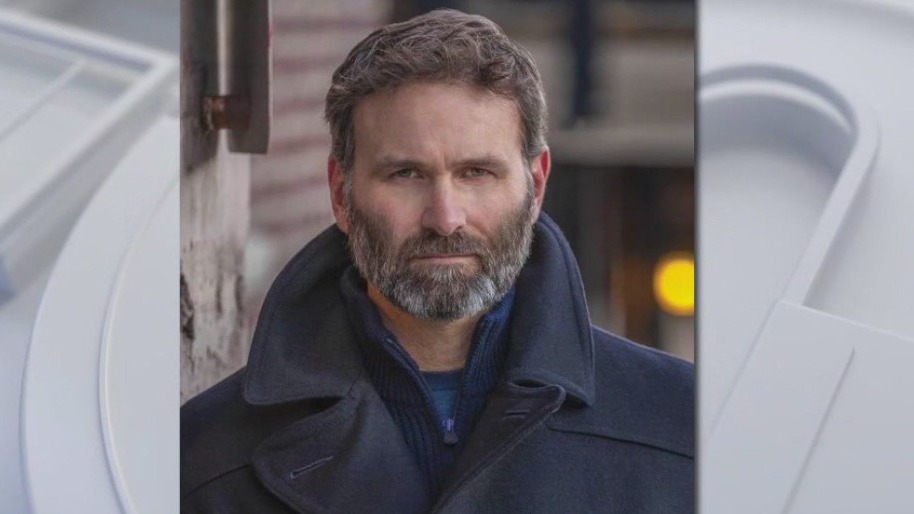 Former Navy Seal pens newest book 'Cry Havoc'