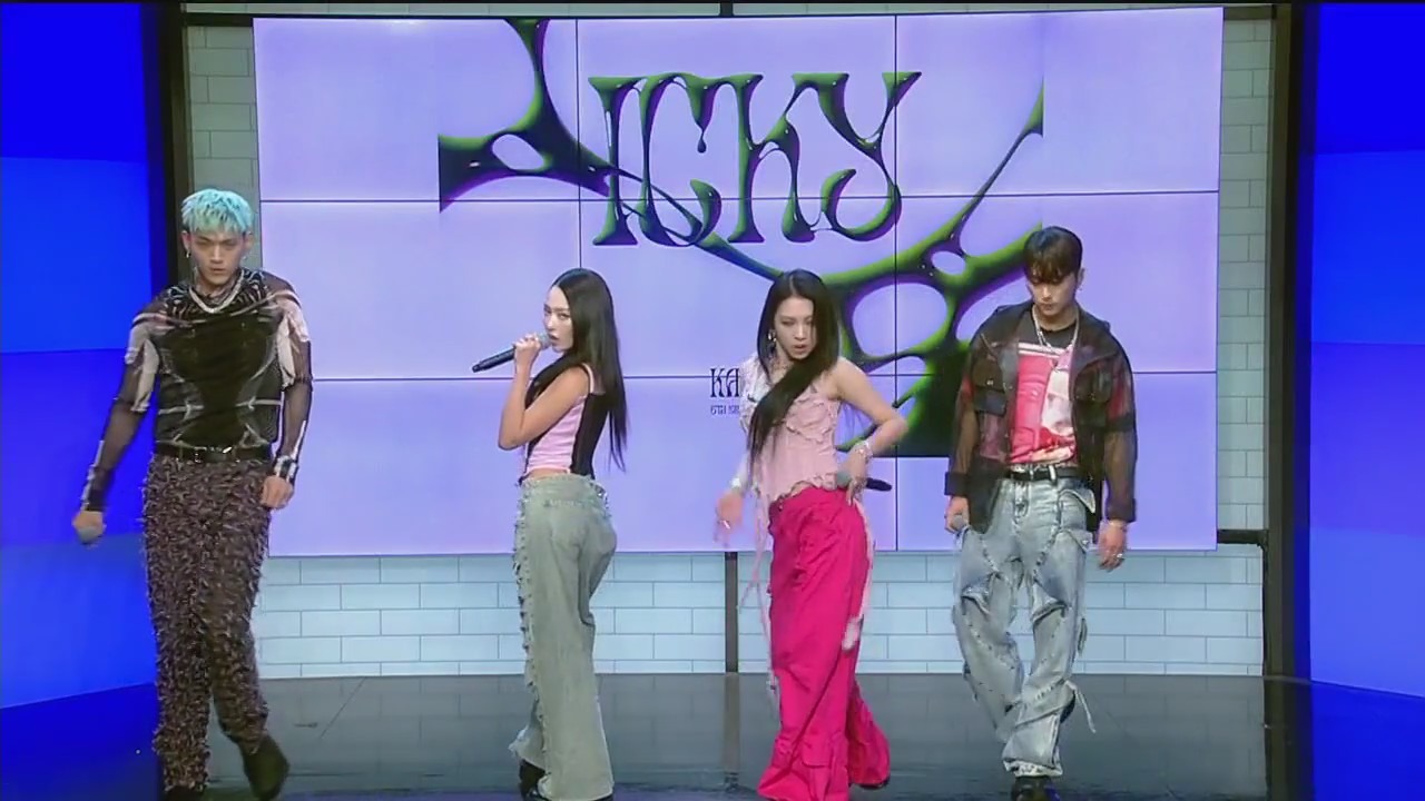 K-pop group KARD performs ?ICKY? live on GDNY