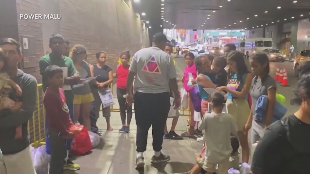 Push to get NYC migrants work permits