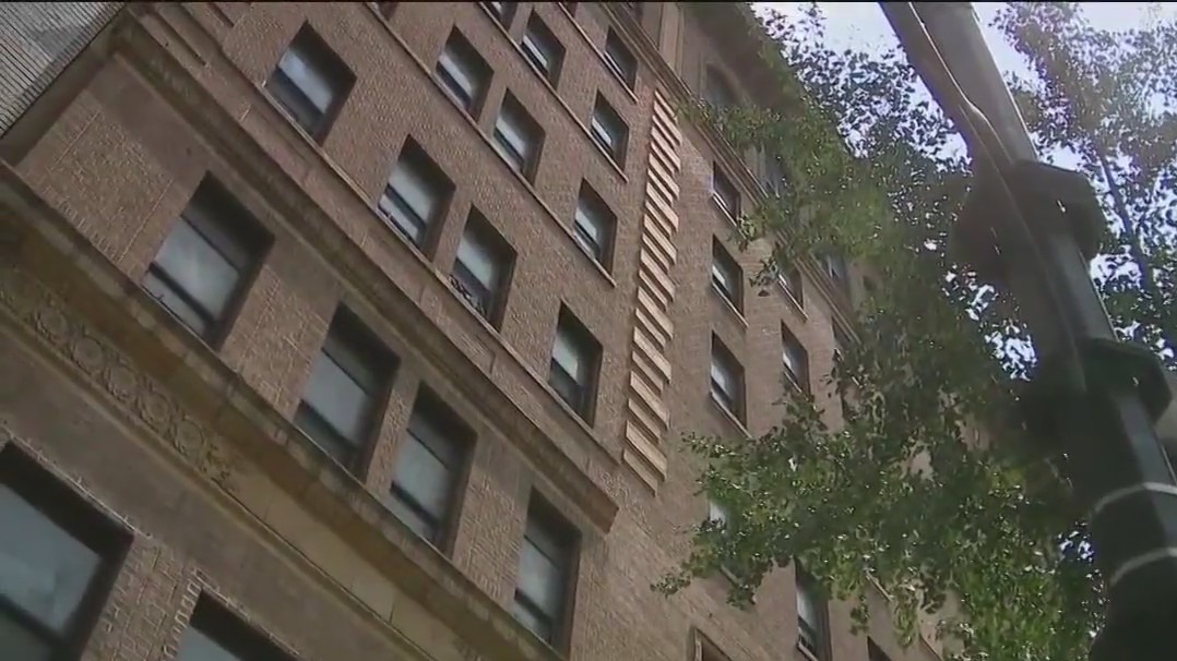 Migrants forced to adjust to new 60-day shelter policy