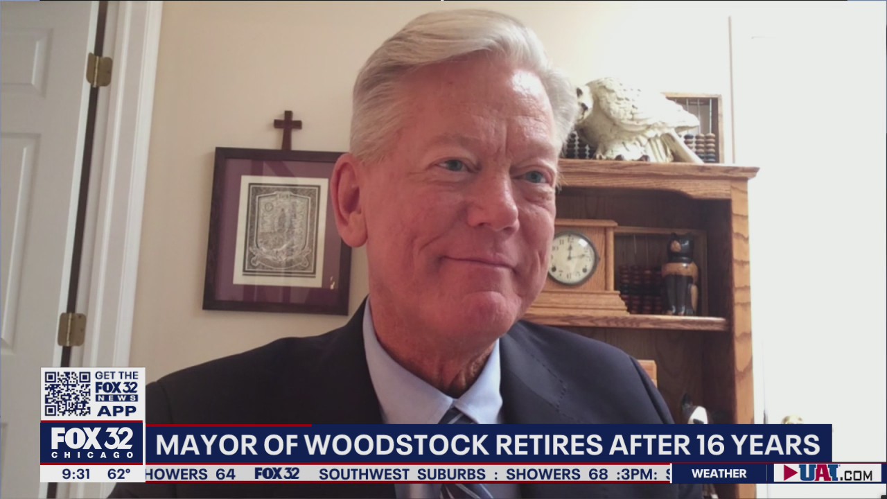 Mayor of Woodstock announces retirement after 16 years