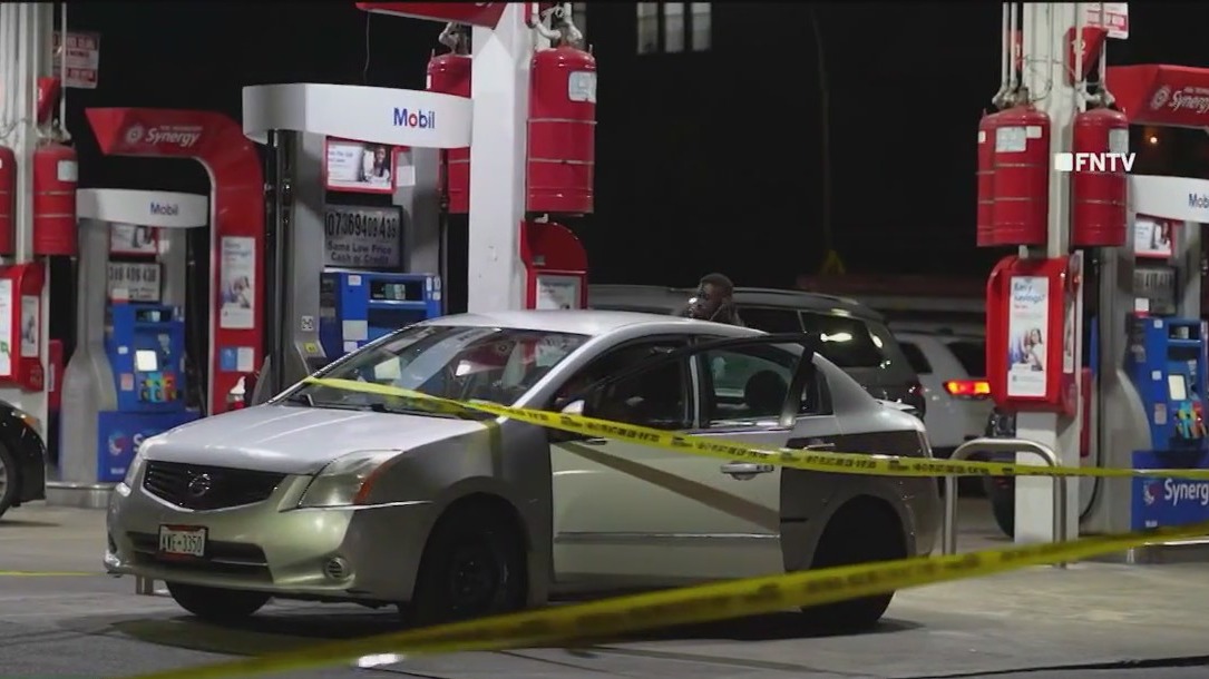 Fatal stabbing at Brooklyn gas station