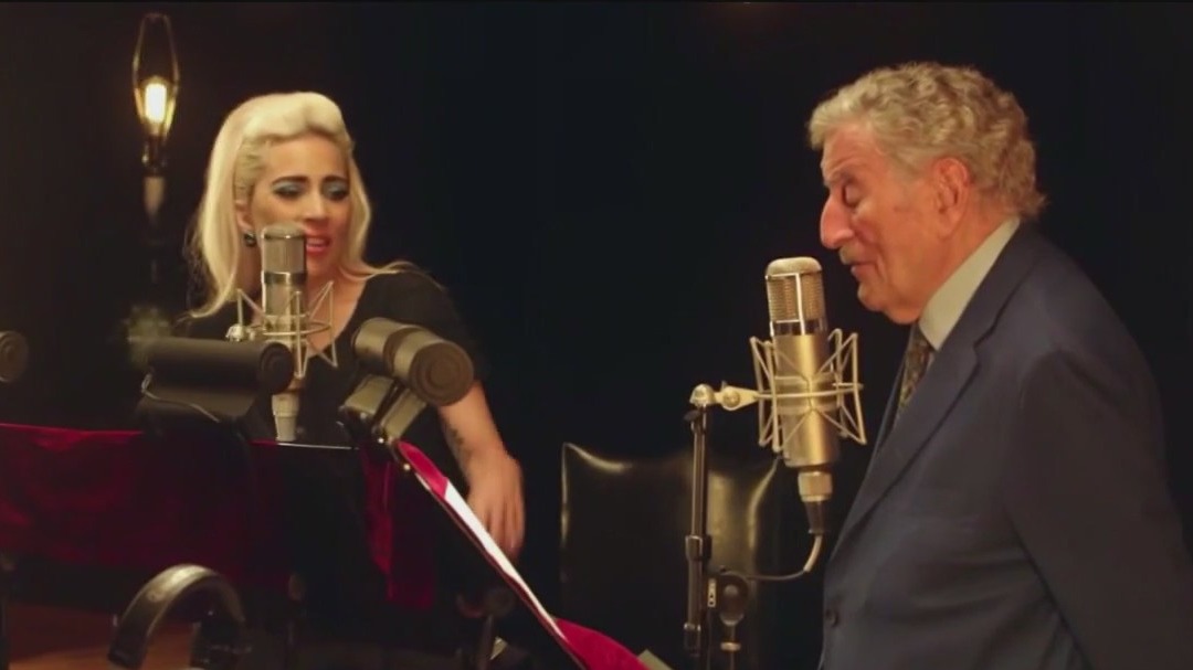 Lady Gaga pays tribute to close friend Tony Bennett
