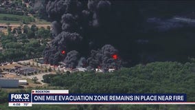 1 mile evacuation zone remains in place near Rockton fire