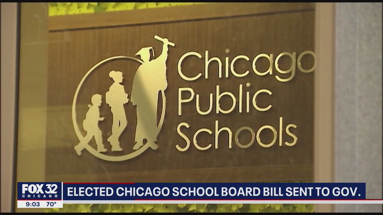 Elected Chicago school board bill sent to Pritzker