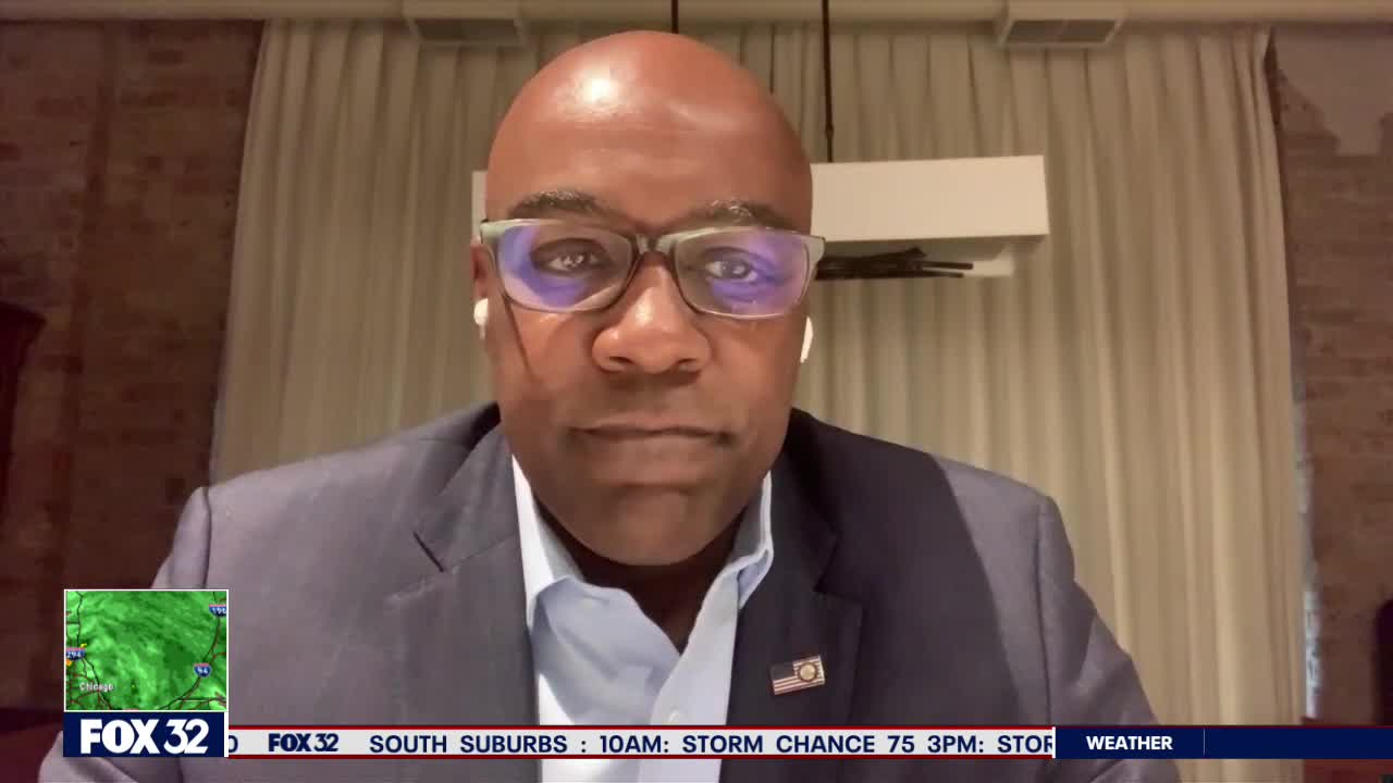 Illinois attorney general announces automated victim notification system Vine