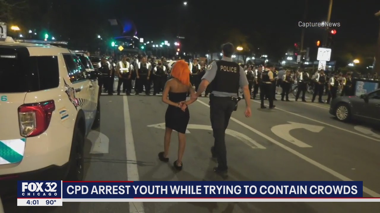 Large group of young people swarm downtown Chicago, cause disturbance on Fourth of July
