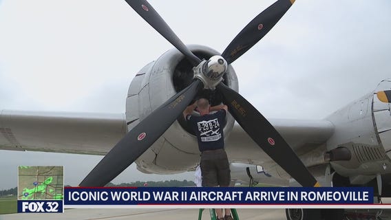 World War II aircraft arrive in Romeoville, Illinois