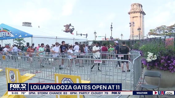 Gates open to Lollapalooza as thousands stream into Grant Park