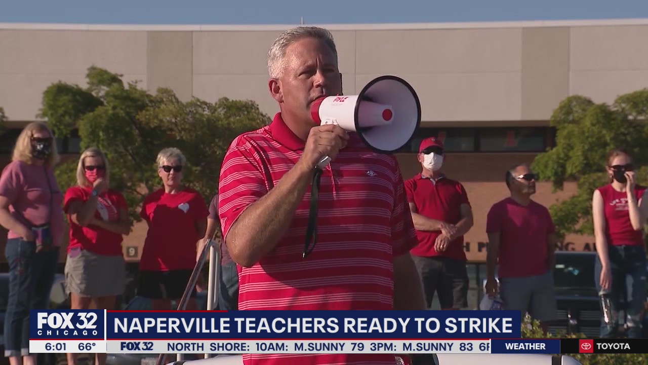 Naperville teachers prepare to strike over contract dispute