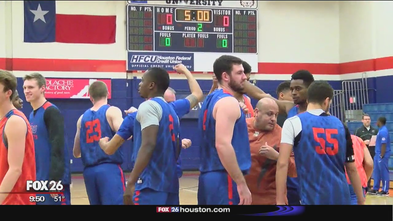HBU hoops unbeaten in conference play