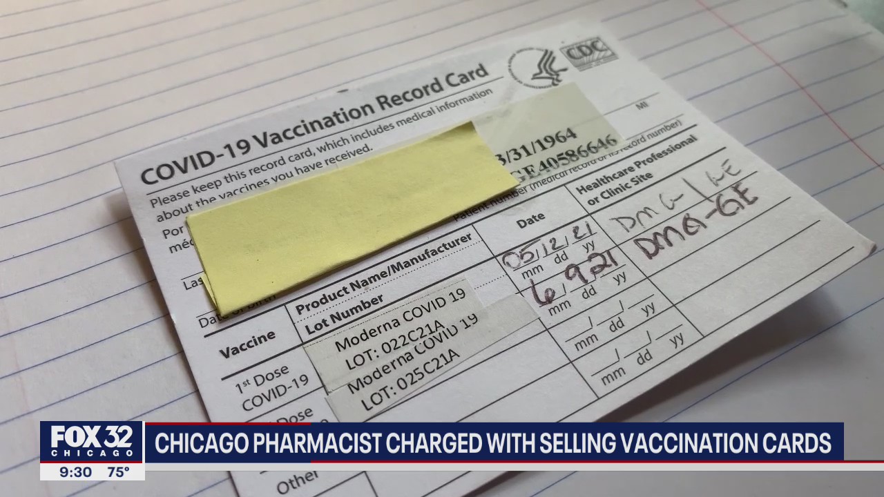 Chicago pharmacist charged with selling vaccination cards