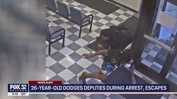 26-year-old dodges deputies during arrest