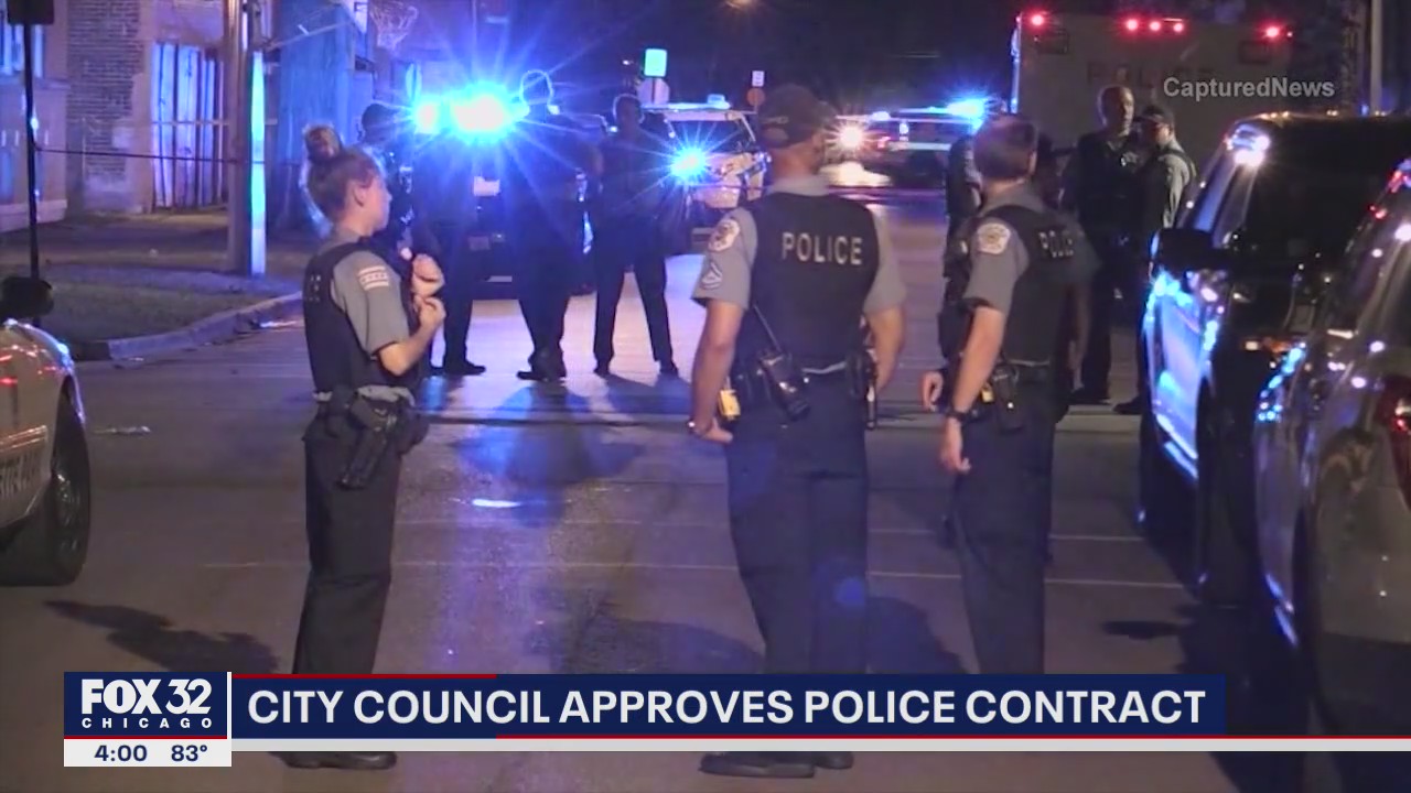 Chicago City Council approves police contract