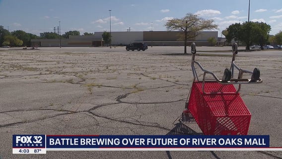 Battle brewing over future of River Oaks Mall in Calumet City