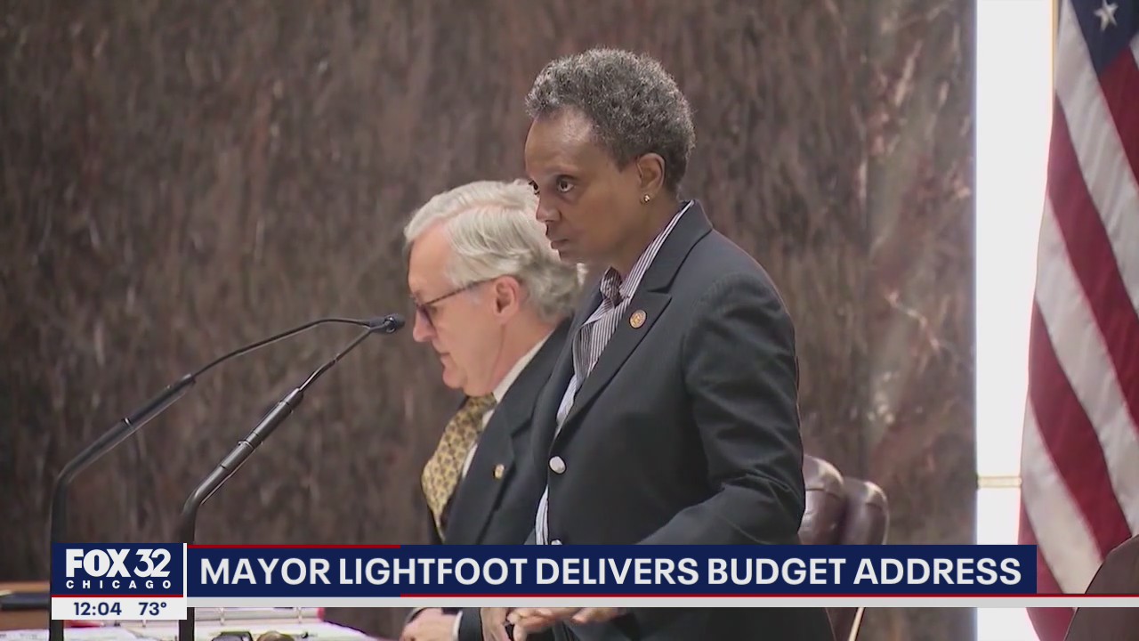 Lightfoot proposes 2022 Chicago budget without a property tax increase