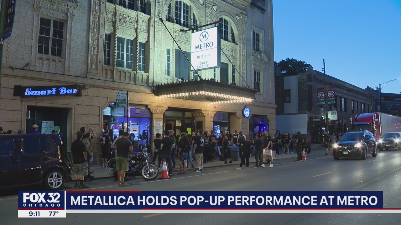 Metallica performs surprise concert in Chicago