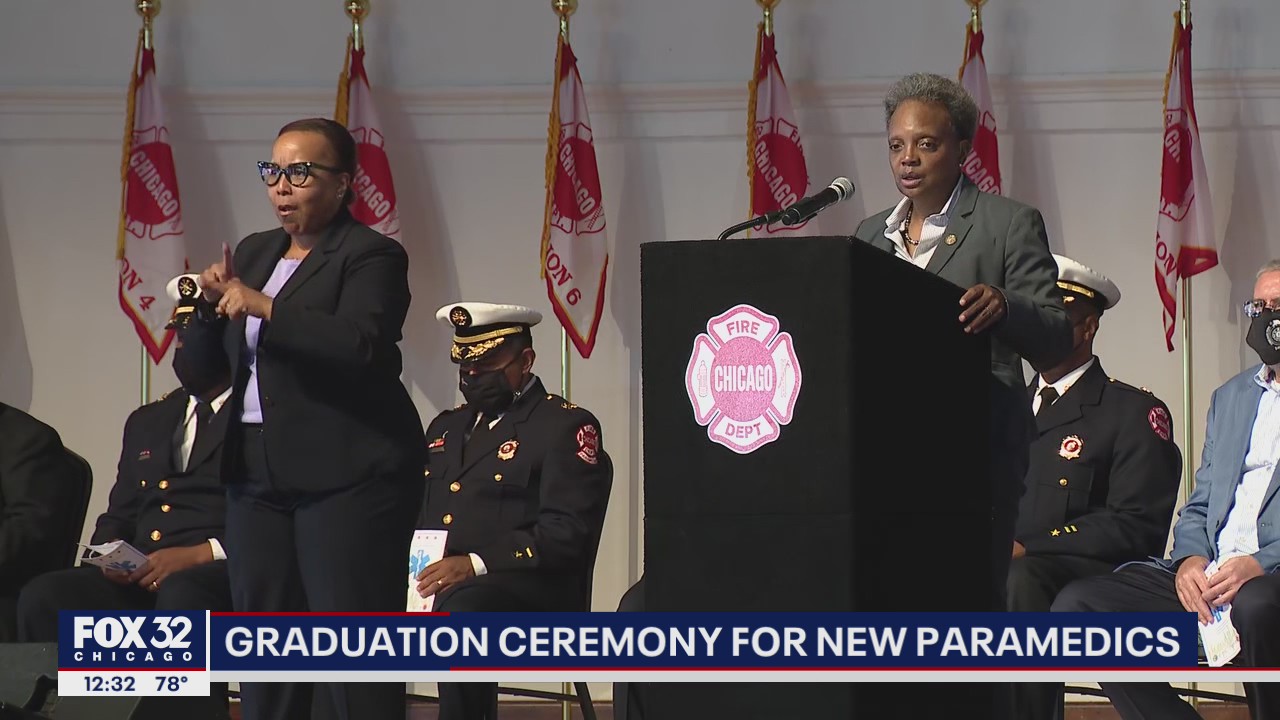 Chicago Fire Department hosts graduation ceremony for new paramedics