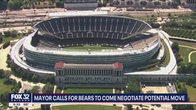 Mayor calls for Bears to negotiate potential move