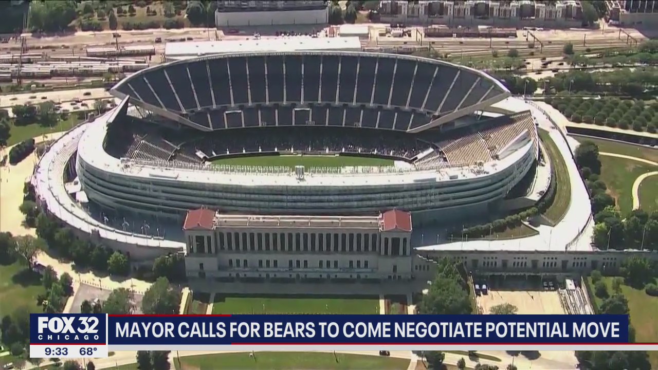 Mayor calls for Bears to negotiate potential move