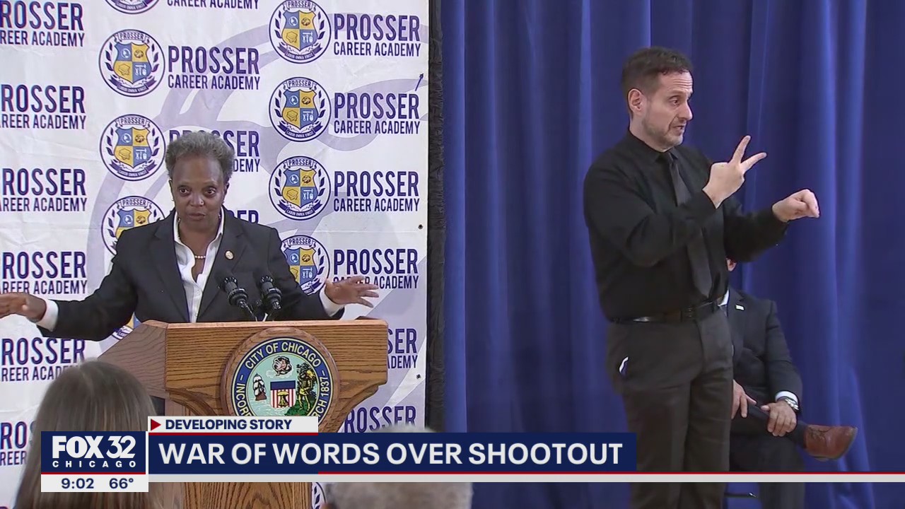 Lightfoot, Foxx exchange unpleasantries over Chicago gang shooting