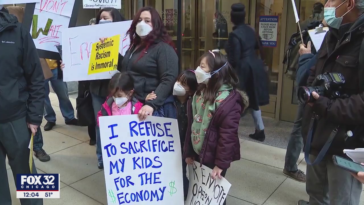 Activists stage 'sick-out' to demand CPS keep kids safer from COVID-19 in schools