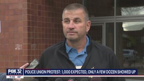Chicago police union protest: 1,000 cops expected, only a few dozen showed up