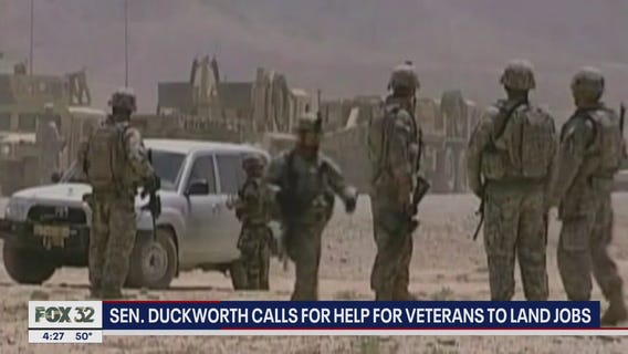 Duckworth calls on the Pentagon to help veterans land jobs