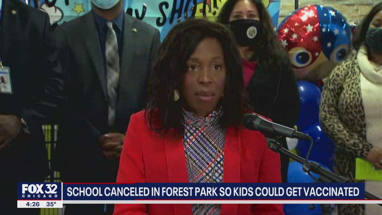 Forest Park school district cancels classes so students can get vaccinated