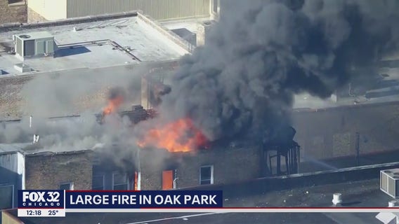 Firefighters battle large fire in Oak Park
