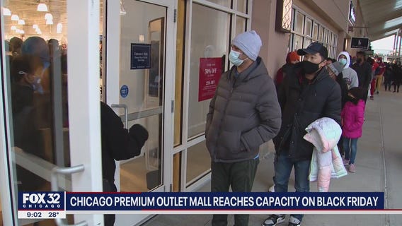 Chicago Premium Outlet Mall reaches full capacity on Black Friday