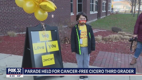 Students, parents celebrate Cicero third grader who is now cancer-free