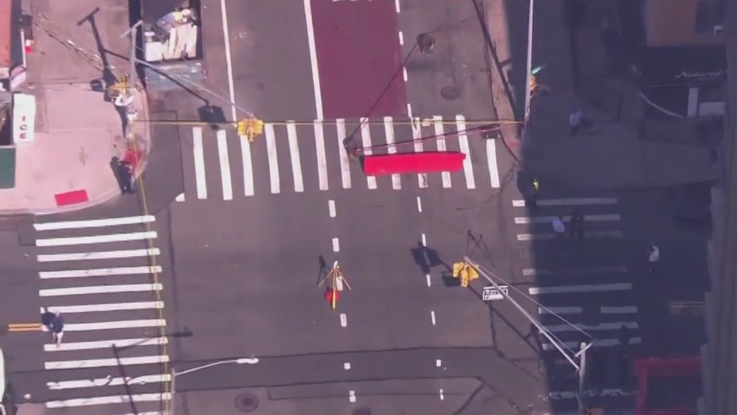 Bicyclist struck and killed in Brooklyn
