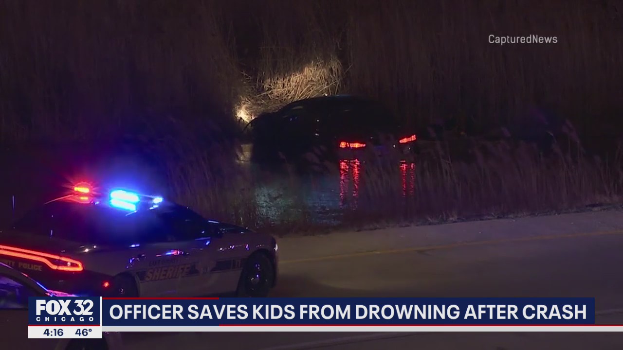 Indiana officer saves kids from drowning after crash