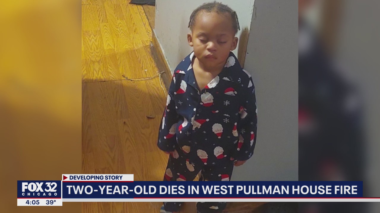 Toddler dies in West Pullman house fire