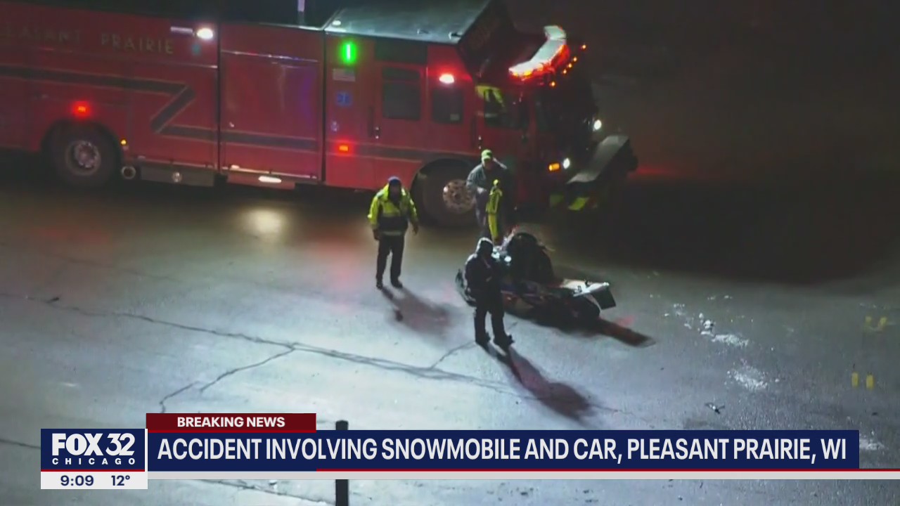 Accident involving snowmobile, car along Illinois-Wisconsin border