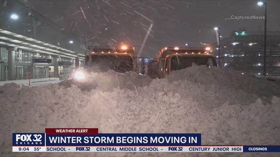 Chicago has eye on history as it preps for major snowfall