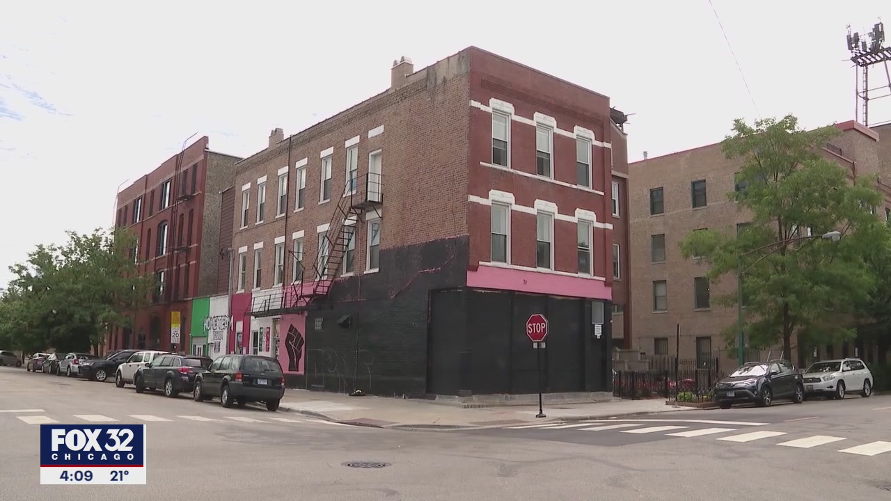 Controversial Noble Square deli cited for violating Chicago vaccine mandate