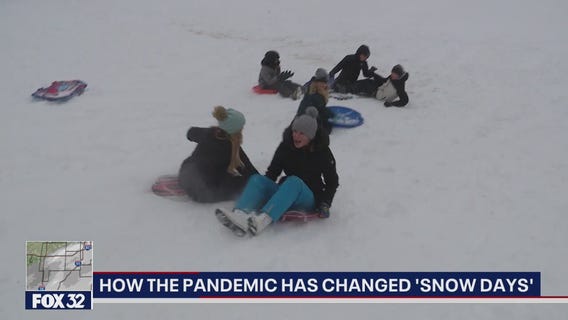 Some Chicago area kids enjoy snow day while others had remote learning