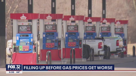 Chicagoans filling up before gas prices potentially increase