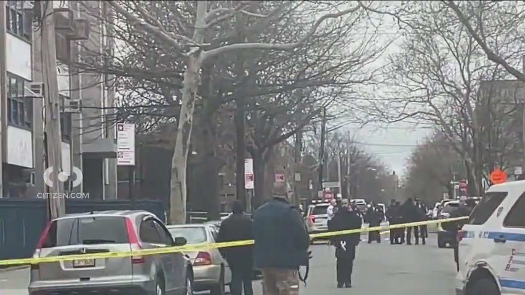 17-year-old shot in the leg in the Bronx