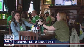 Chicagoans celebrate St. Patrick's Day like old times
