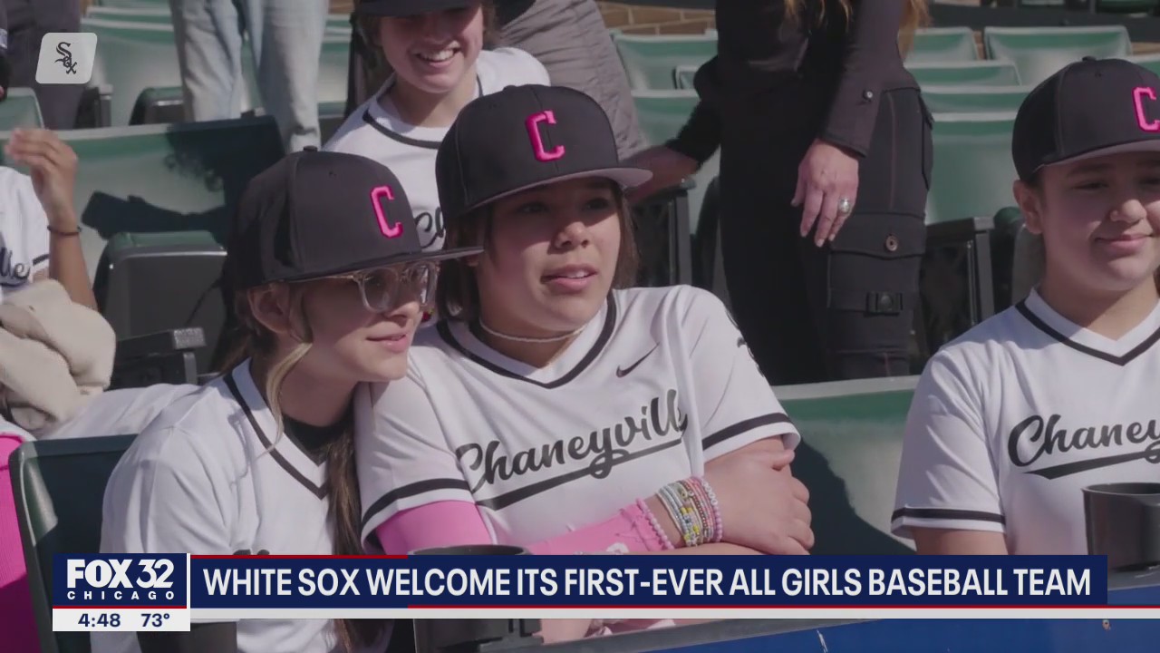 White Sox welcome its first-ever all girls baseball team
