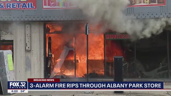 Chicago blaze: 3-alarm fire rips through Albany Park store