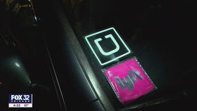 Rideshare drivers being robbed at gunpoint in Chicago Lawn