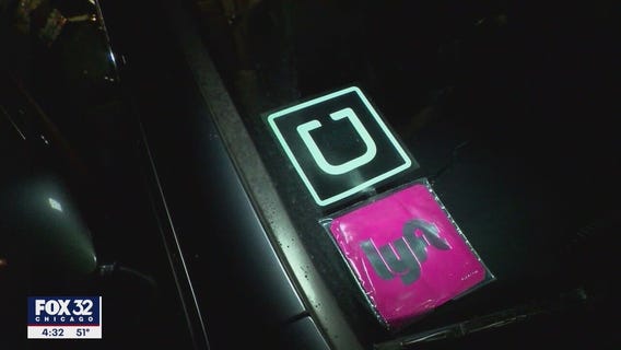 Rideshare drivers being robbed at gunpoint in Chicago Lawn