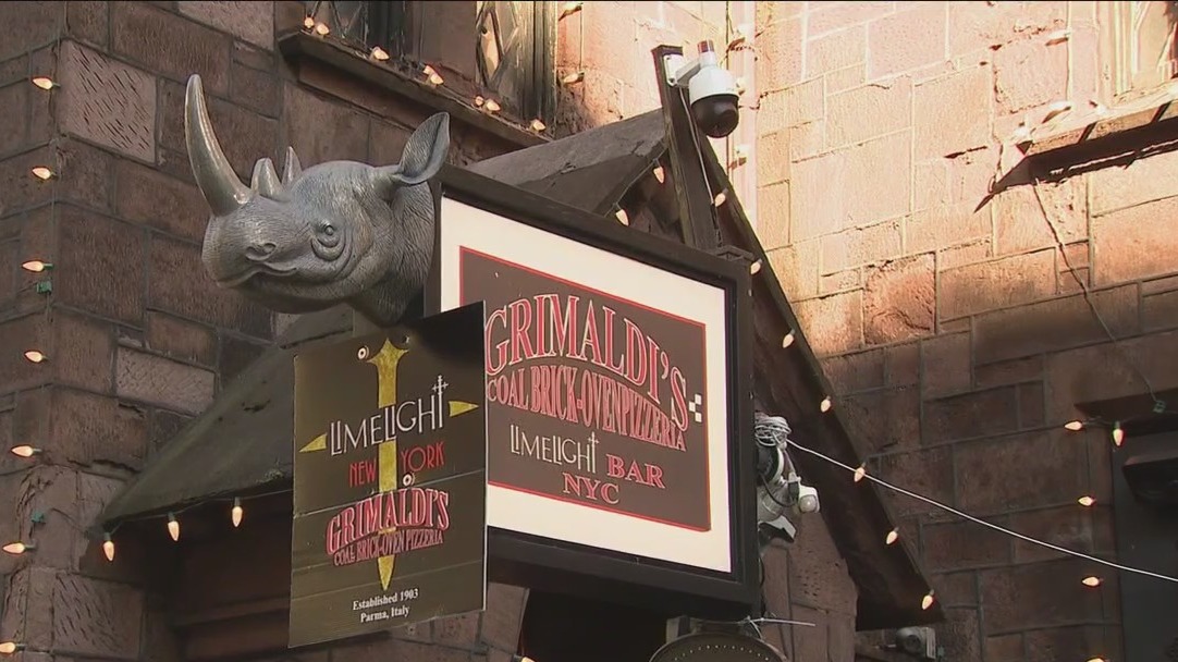 Grimaldi's accused of not paying employees